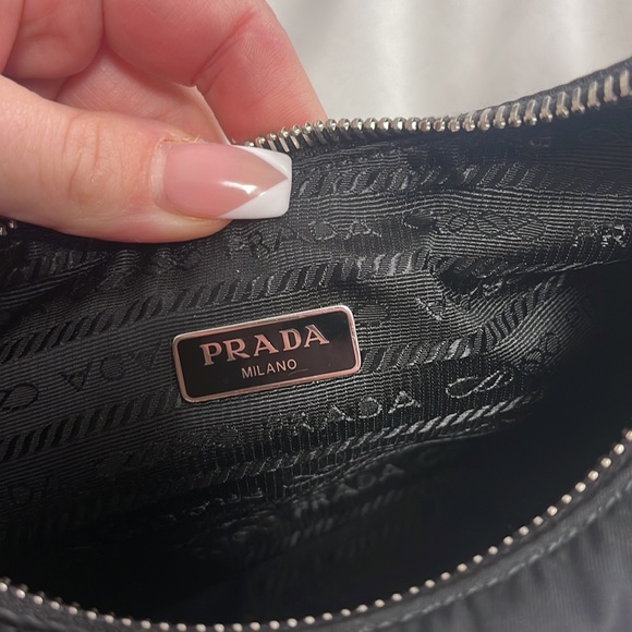 ** SOLD ** Prada Re-Edition 2005 Re-Nylon bag. ***SOLD*** - Picture 8 of 16